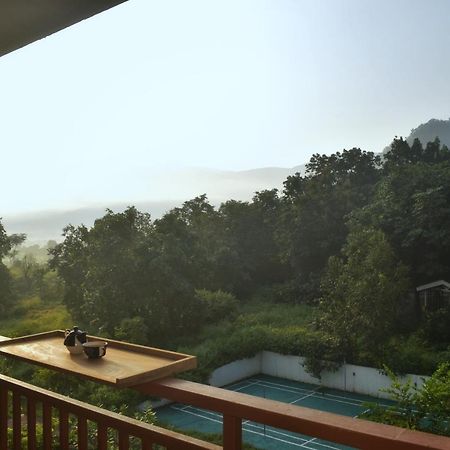 Mountainview Paradise - Cozy 1Bhk Amidst Mountains Karjat Bagian luar foto