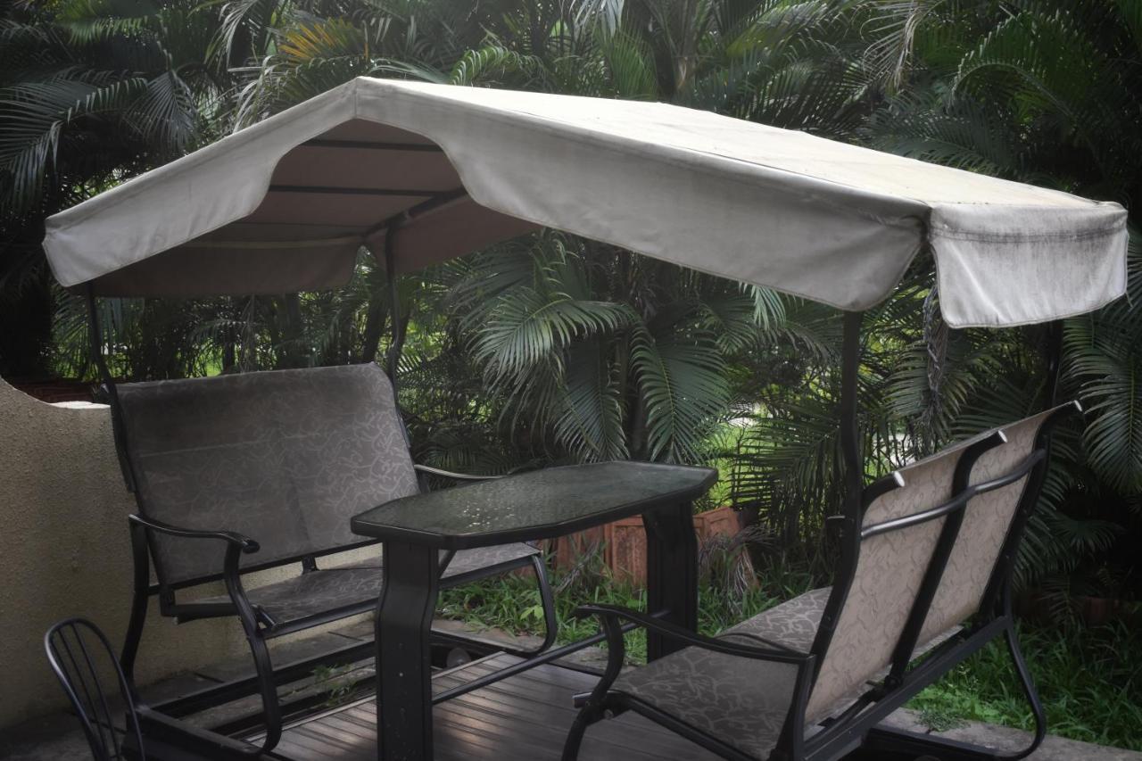 Mountainview Paradise - Cozy 1Bhk Amidst Mountains Karjat Bagian luar foto